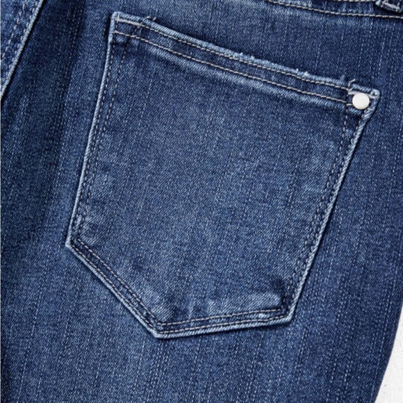 STRETCH JEANS DISTRESSED HEM - Picture 11 of 15